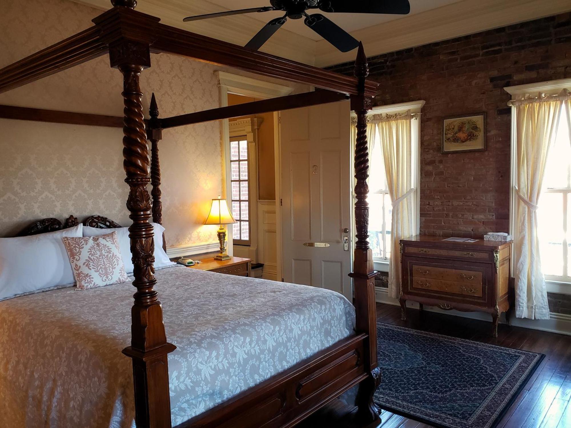 Iron Horse Hotel Blackwater Εξωτερικό φωτογραφία