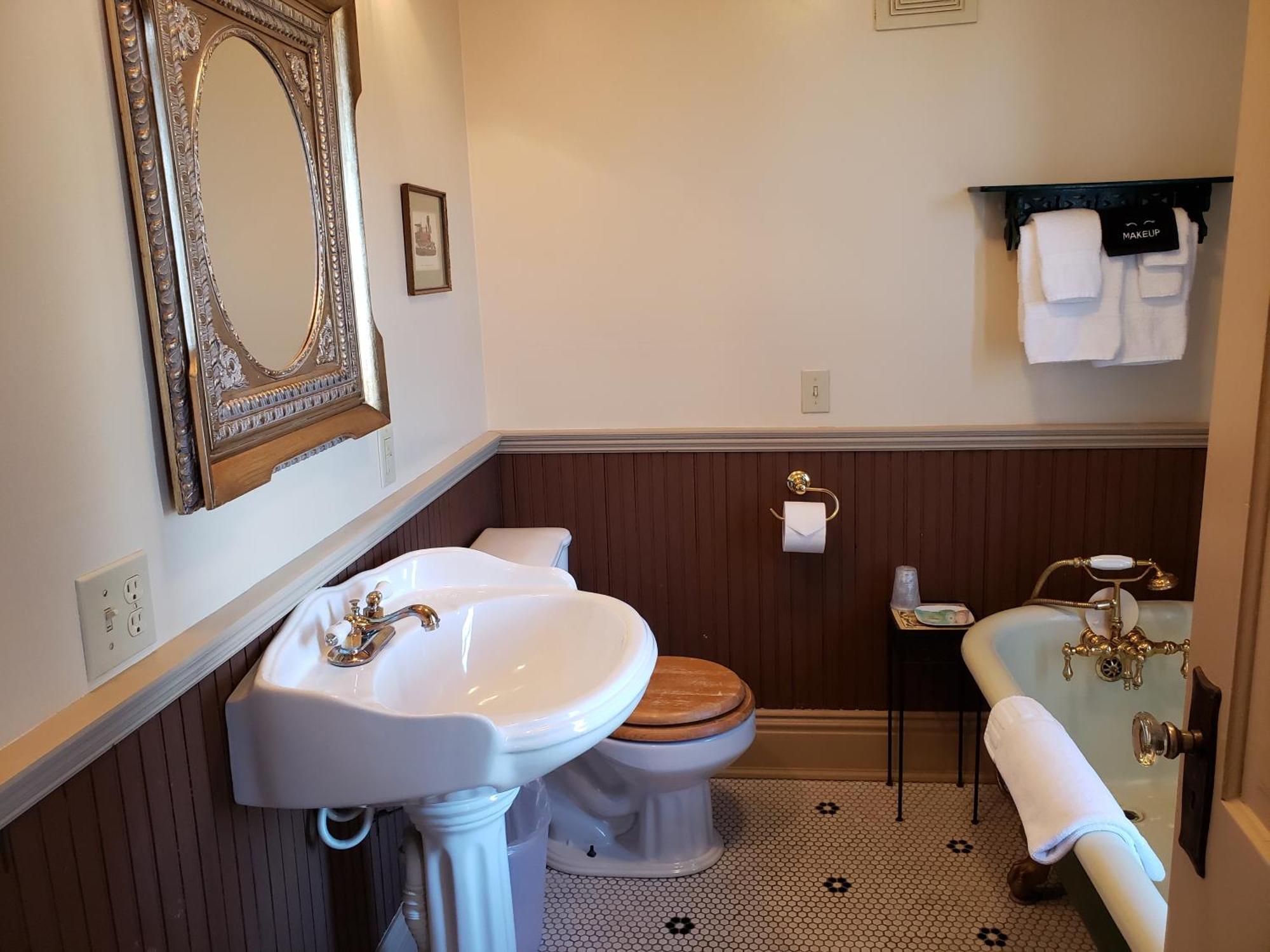 Iron Horse Hotel Blackwater Εξωτερικό φωτογραφία