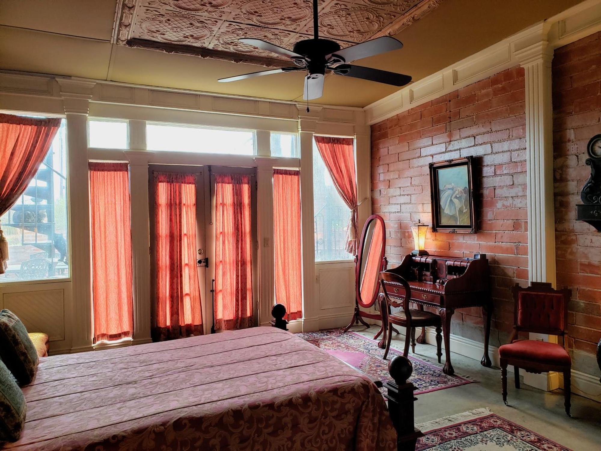 Iron Horse Hotel Blackwater Εξωτερικό φωτογραφία