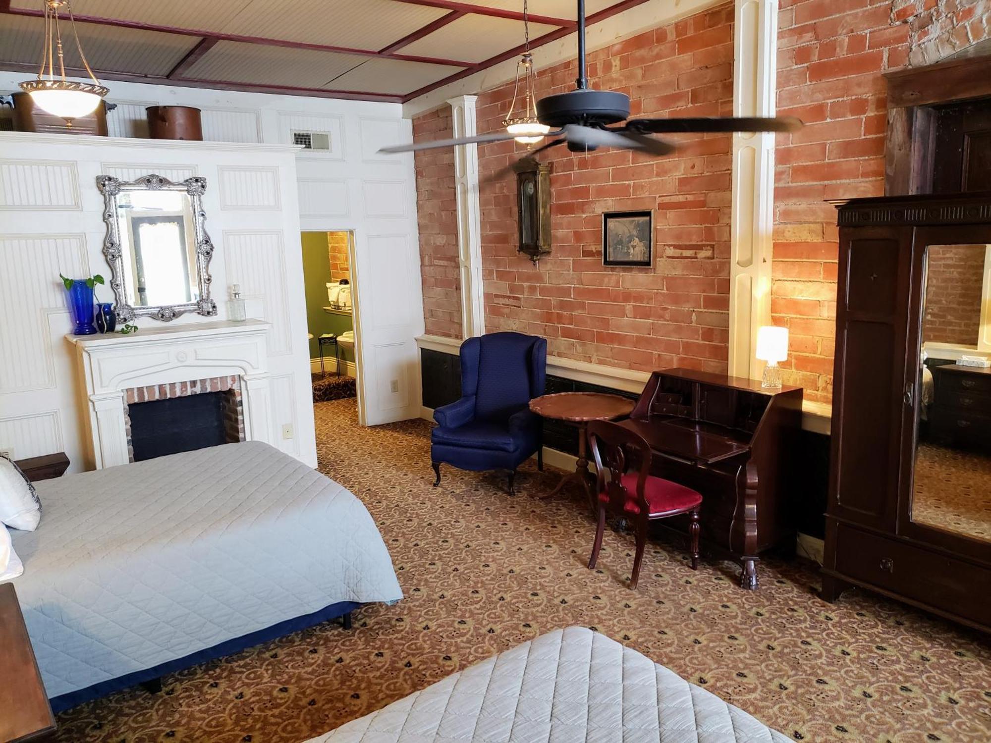 Iron Horse Hotel Blackwater Εξωτερικό φωτογραφία